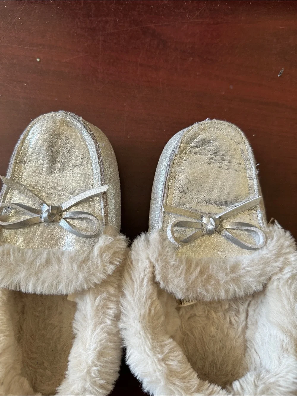 ##195, Size 12, Cozy Faux-Fur Lined Slippers with Bow - Metallic Beige